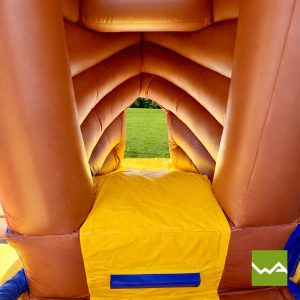 Piratenschiff Huepfburg - Rutsche von Innen